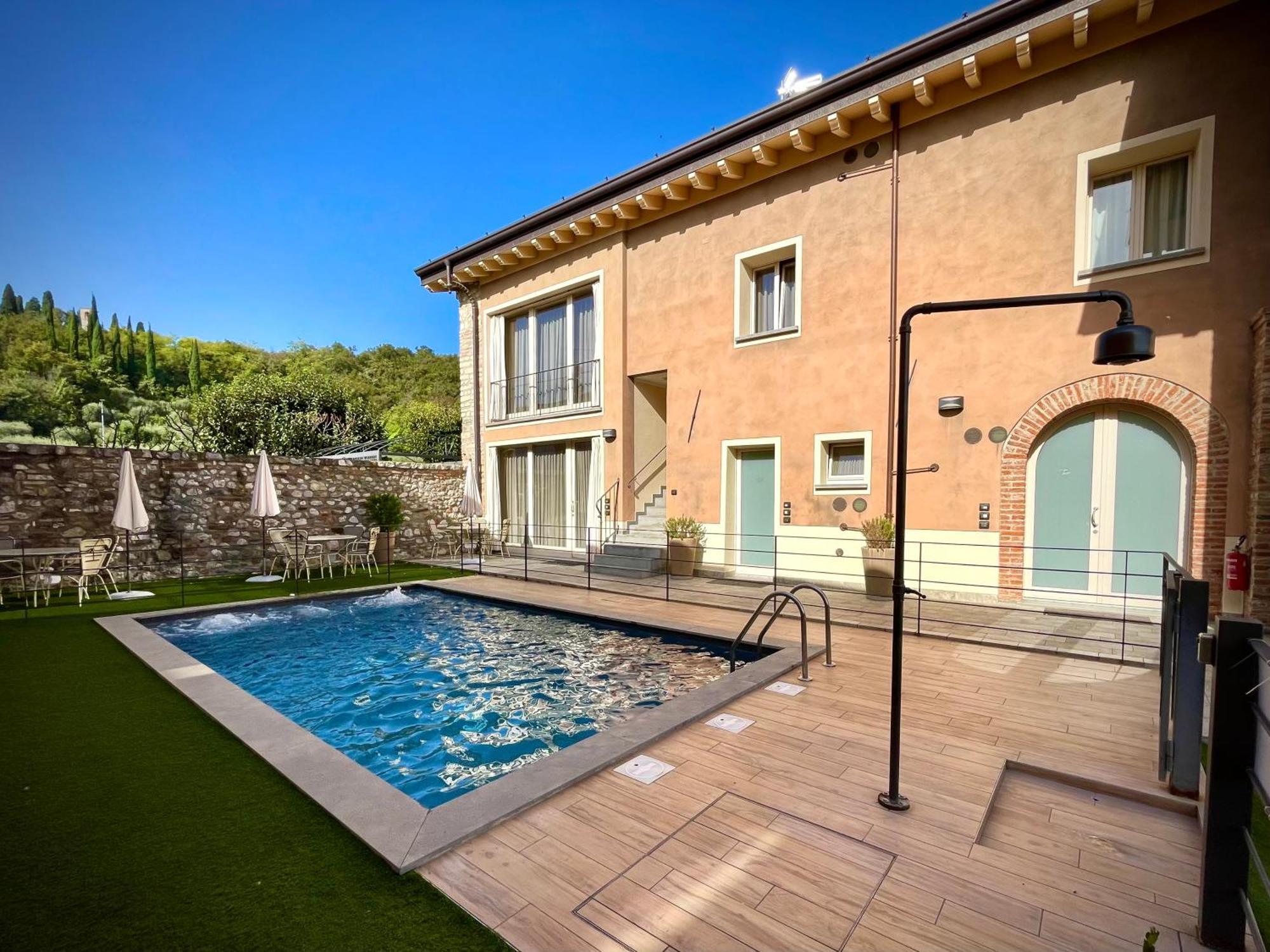 Villa Fontanelle Gardapartments Polpenazze del Garda Exteriör bild