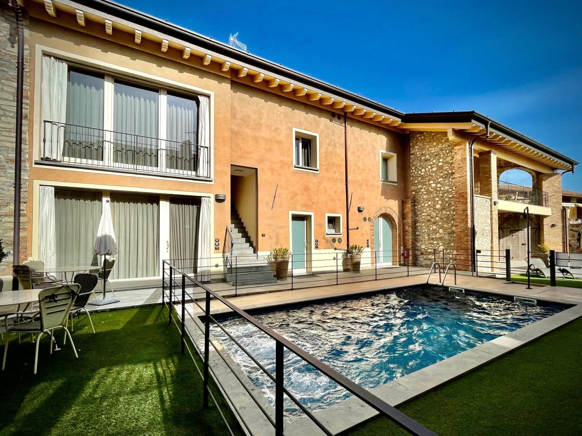 Villa Fontanelle Gardapartments Polpenazze del Garda Exteriör bild