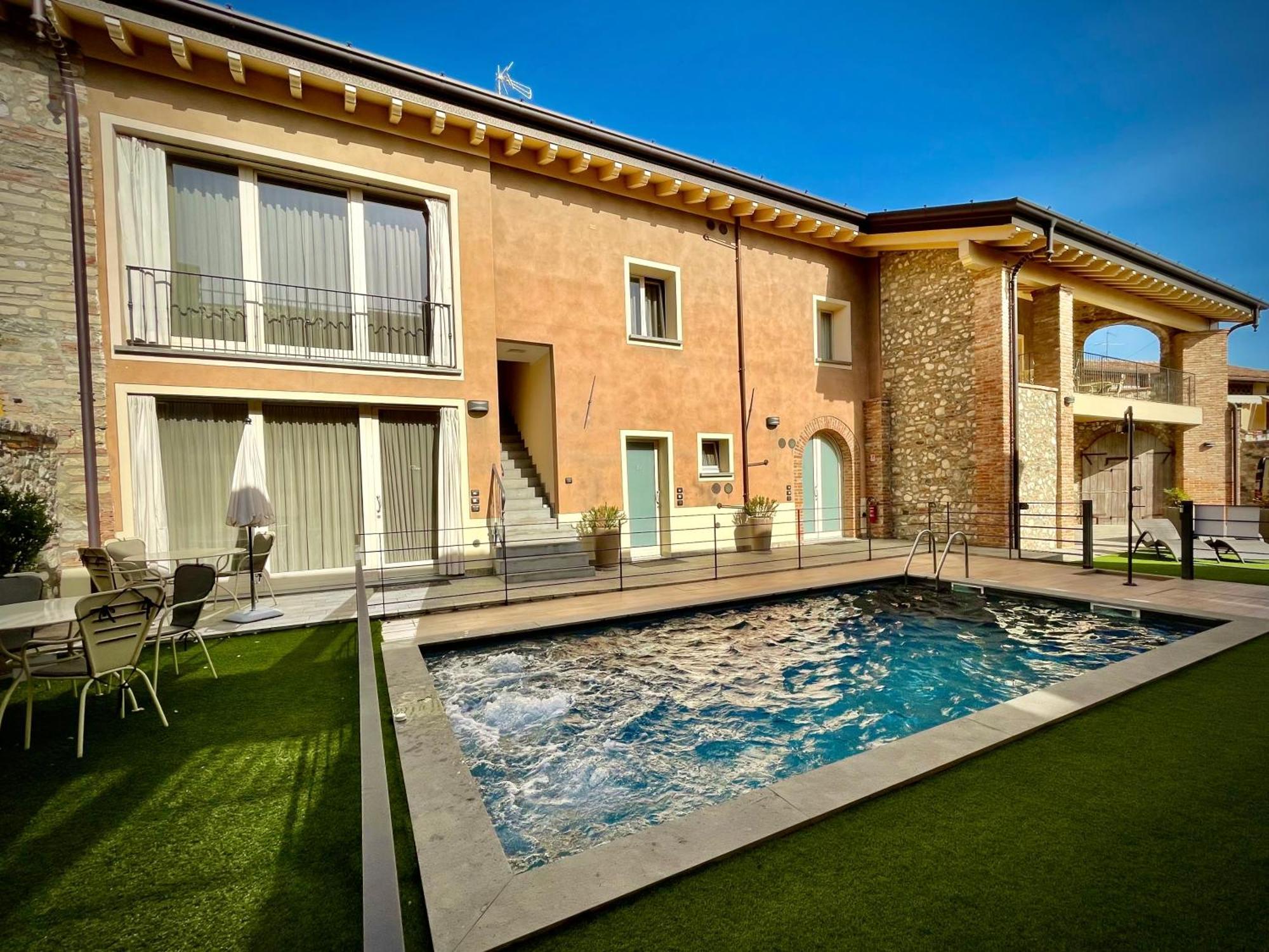 Villa Fontanelle Gardapartments Polpenazze del Garda Exteriör bild