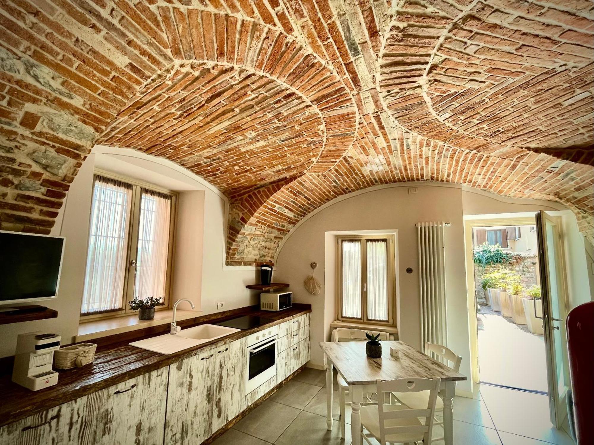 Villa Fontanelle Gardapartments Polpenazze del Garda Exteriör bild